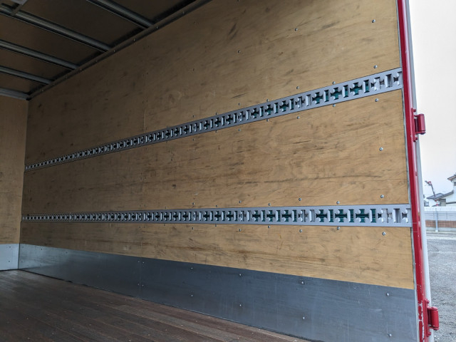 三菱ふそう キャンター 小型 バン 2RG-FEAV0(98894) 18枚目