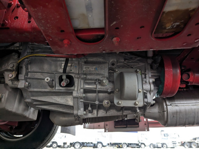 三菱ふそう キャンター 小型 バン 2RG-FEAV0(98894) 24枚目