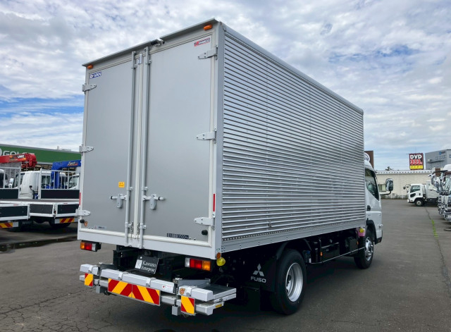 三菱ふそう キャンター 小型 バン 2PG-FEB80(98895) 5枚目