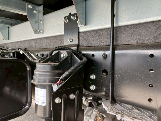 三菱ふそう キャンター 小型 バン 2PG-FEB80(98895) 19枚目