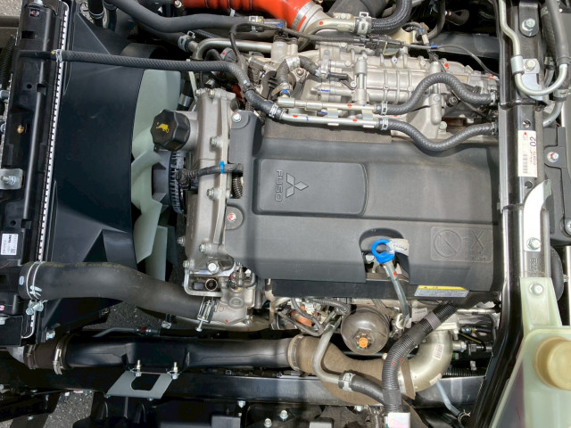 三菱ふそう キャンター 小型 バン 2PG-FEB80(98895) 23枚目