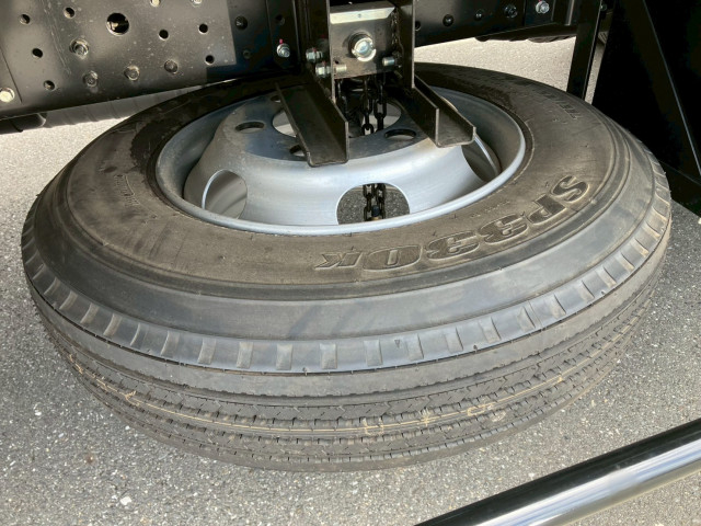 三菱ふそう キャンター 小型 バン 2PG-FEB80(98895) 27枚目