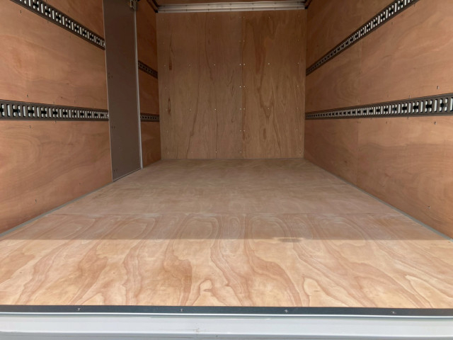 三菱ふそう キャンター 小型 バン 2RG-FBA20(98896) 12枚目