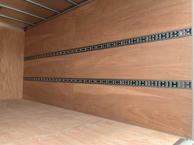 三菱ふそう キャンター 小型 バン 2RG-FBA20(98896) 16枚目