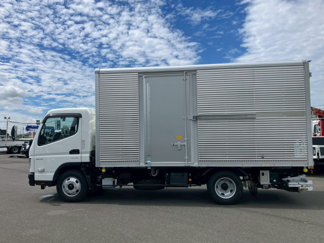 三菱ふそう キャンター 小型 バン 2RG-FBA20(98896) 17枚目