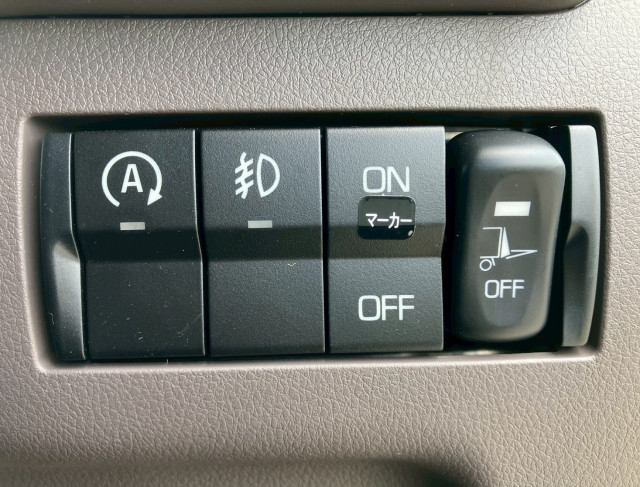 三菱ふそう キャンター 小型 バン 2PG-FEB80(98895) 36枚目