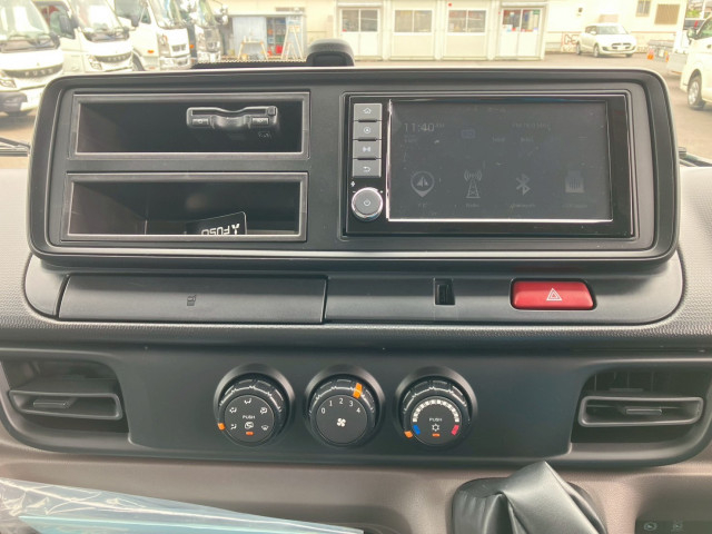 三菱ふそう キャンター 小型 バン 2RG-FBA20(98896) 35枚目