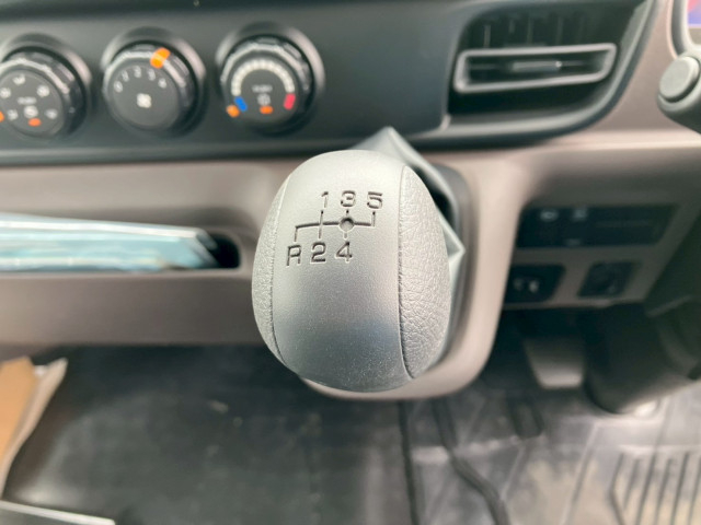 三菱ふそう キャンター 小型 バン 2RG-FBA20(98896) 40枚目