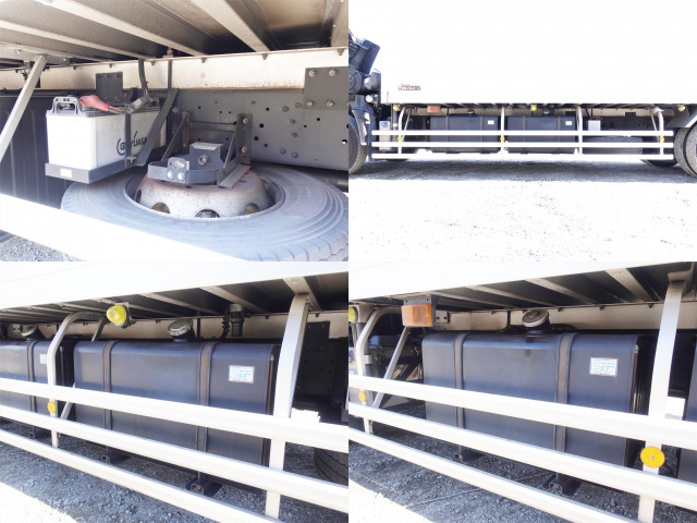 UDトラックス（日産） クオン 大型 冷蔵冷凍バン QKG-CD5ZA(98897) 23枚目