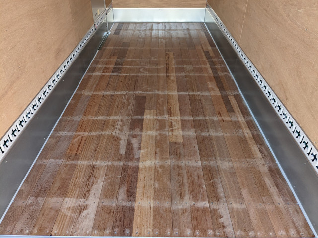 三菱ふそう キャンター 小型 バン 2RG-FEAV0(98900) 12枚目