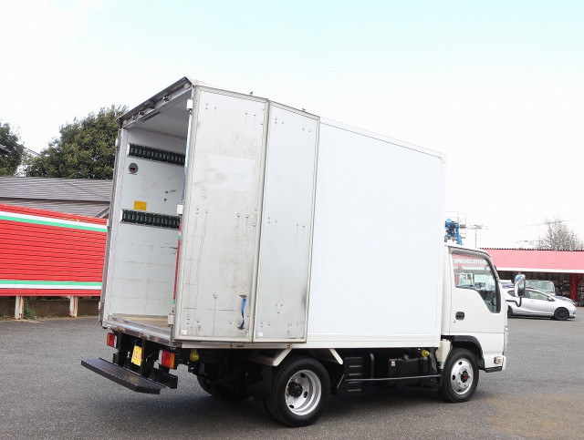いすゞ エルフ 小型 バン TKG-NJS85AN(98901) 15枚目