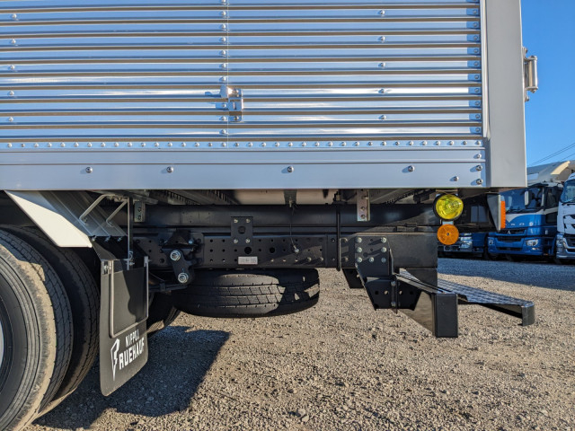 三菱ふそう キャンター 小型 バン 2RG-FEAV0(98900) 21枚目