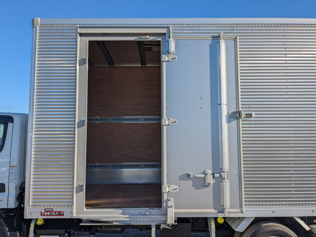 三菱ふそう キャンター 小型 バン 2RG-FEAV0(98900) 26枚目