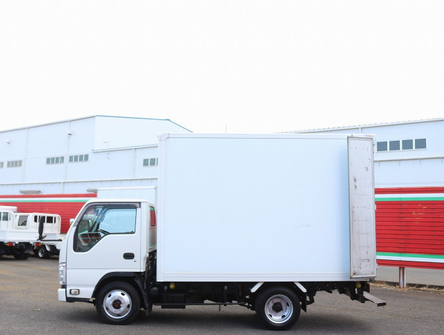 いすゞ エルフ 小型 バン TKG-NJS85AN(98901) 23枚目