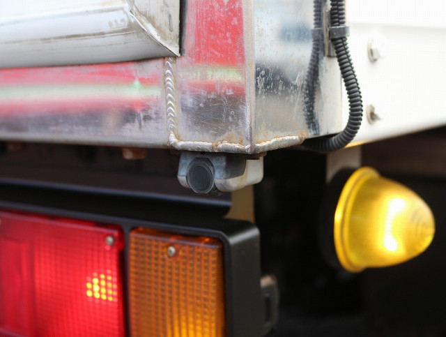 いすゞ エルフ 小型 バン TKG-NJS85AN(98901) 28枚目