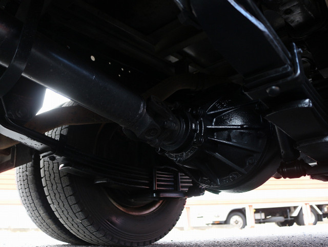 いすゞ エルフ 小型 バン TKG-NJS85AN(98901) 32枚目