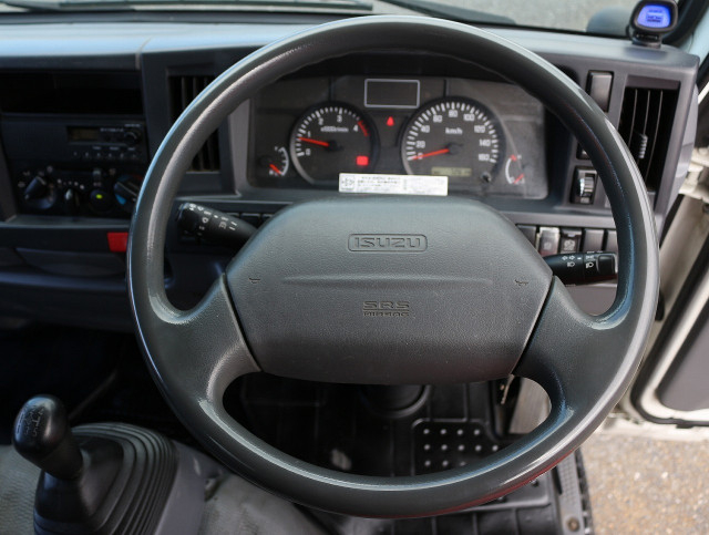 いすゞ エルフ 小型 バン TKG-NJS85AN(98901) 39枚目