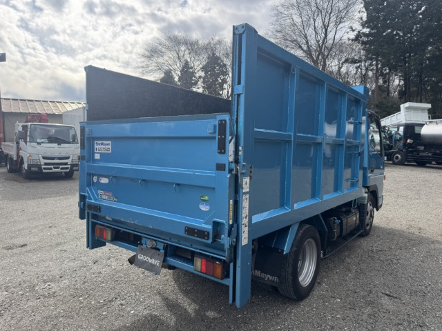 三菱ふそう キャンター 小型 土砂ダンプ TKG-FBA60(98902) 2枚目