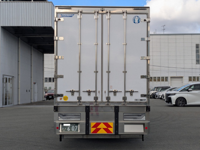 いすゞ ギガ 大型 ウィング 2PG-CYL77DA(98903) 8枚目