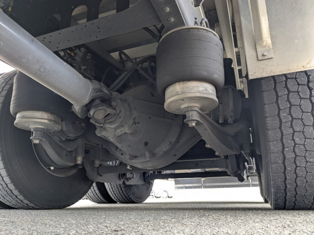 いすゞ ギガ 大型 ウィング 2PG-CYL77DA(98903) 13枚目