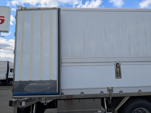 いすゞ ギガ 大型 ウィング 2PG-CYL77DA(98903) 16枚目