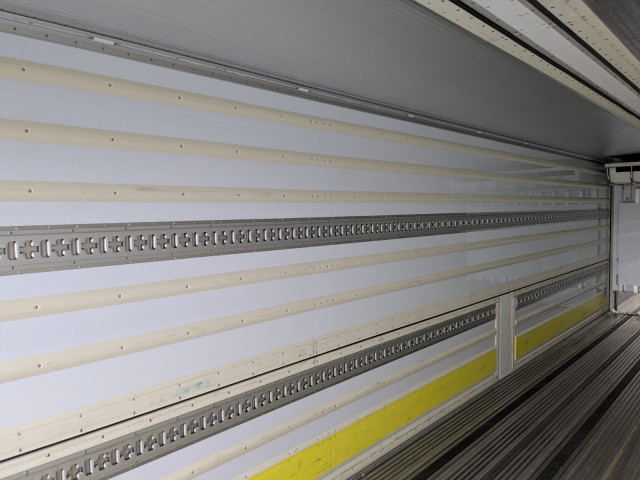 いすゞ ギガ 大型 ウィング 2PG-CYL77DA(98903) 27枚目