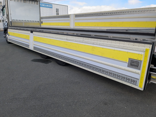 いすゞ ギガ 大型 ウィング 2PG-CYL77DA(98903) 29枚目