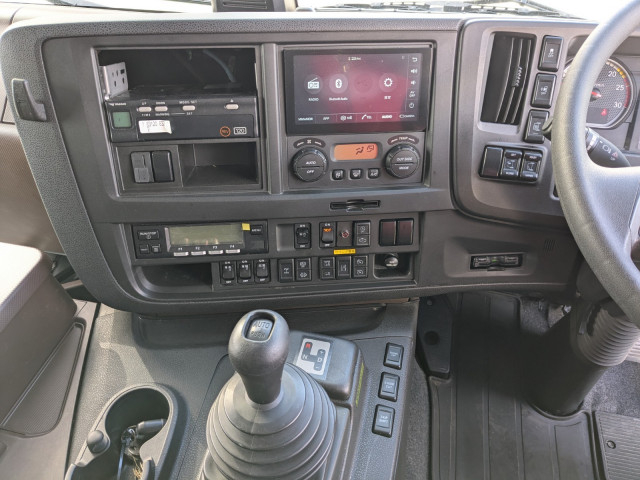 いすゞ ギガ 大型 ウィング 2PG-CYL77DA(98903) 39枚目