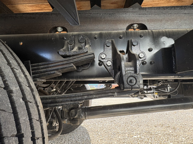 三菱ふそう ファイター 増トン 平ボディ（クレーン付） 2KG-FK62FZ(98904) 25枚目