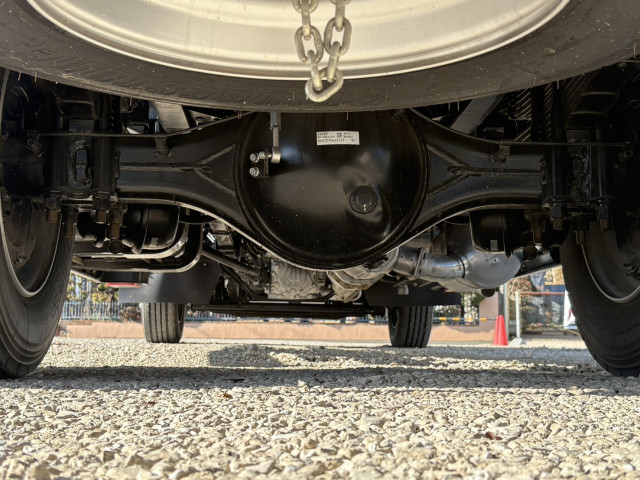 三菱ふそう ファイター 増トン 平ボディ（クレーン付） 2KG-FK62FZ(98904) 26枚目