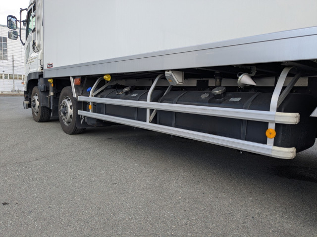 いすゞ ギガ 大型 冷蔵冷凍バン 2PG-CYJ77C(98907) 14枚目