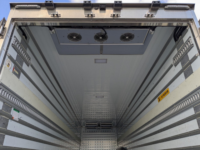 いすゞ ギガ 大型 冷蔵冷凍バン 2PG-CYJ77C(98907) 20枚目