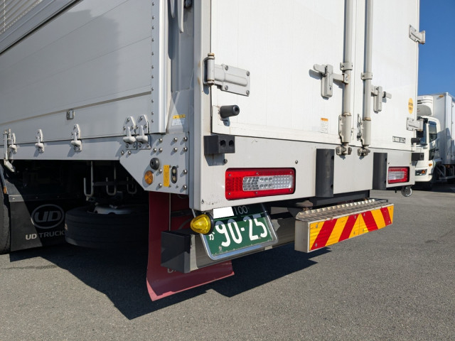 UDトラックス（日産） クオン 大型 ウィング 2PG-CG5CA(98909) 6枚目