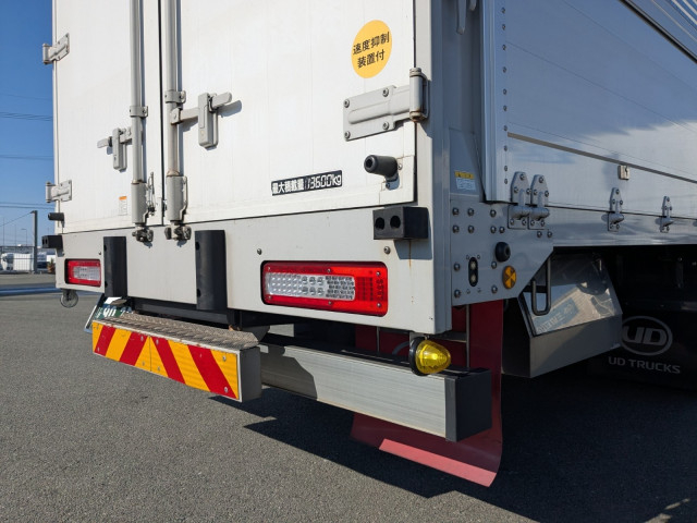 UDトラックス（日産） クオン 大型 ウィング 2PG-CG5CA(98909) 7枚目