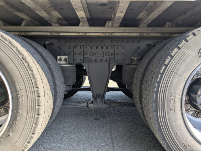 UDトラックス（日産） クオン 大型 ウィング 2PG-CG5CA(98909) 13枚目