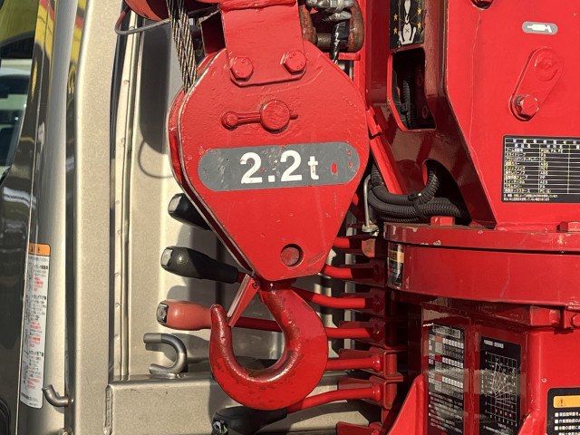 三菱ふそう キャンター 小型 平ボディ（クレーン付） 2PG-FBAV0(98910) 11枚目