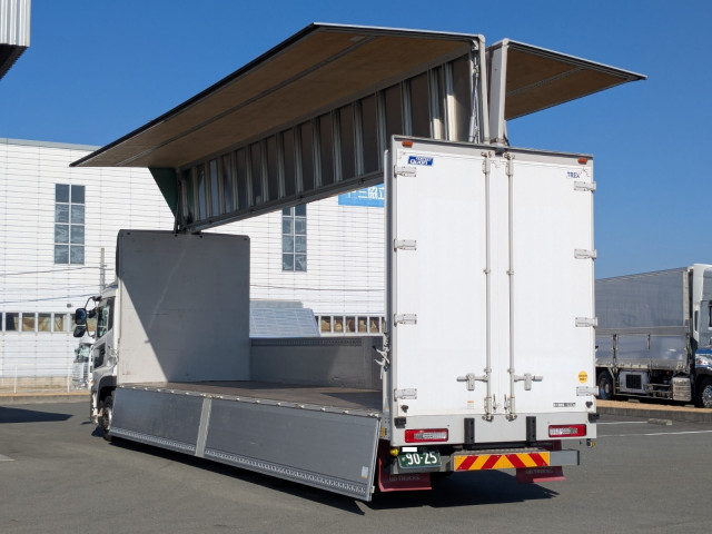 UDトラックス（日産） クオン 大型 ウィング 2PG-CG5CA(98909) 30枚目