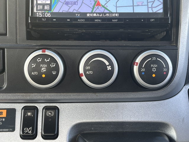 三菱ふそう キャンター 小型 平ボディ（クレーン付） 2PG-FBAV0(98910) 27枚目