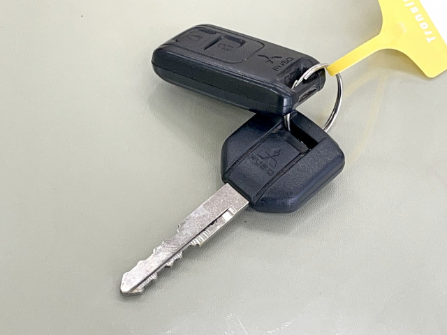 三菱ふそう キャンター 小型 平ボディ（クレーン付） 2PG-FBAV0(98910) 34枚目