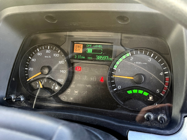 三菱ふそう キャンター 小型 平ボディ（クレーン付） 2PG-FBAV0(98910) 35枚目