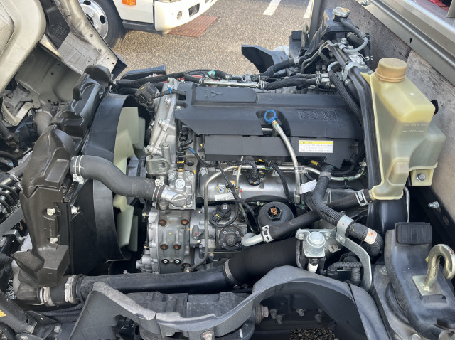 三菱ふそう キャンター 小型 平ボディ（クレーン付） 2PG-FBAV0(98910) 36枚目