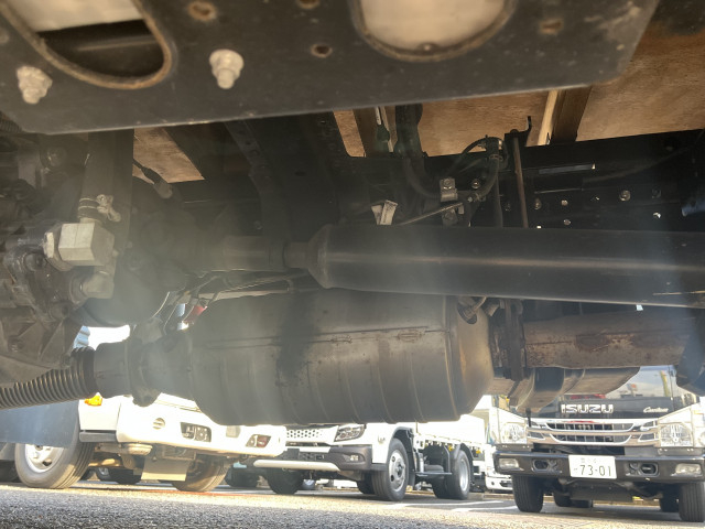 三菱ふそう キャンター 小型 平ボディ（クレーン付） 2PG-FBAV0(98910) 41枚目