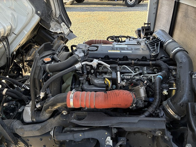 いすゞ エルフ 小型 平ボディ 2RG-NLR88AR(98913) 21枚目