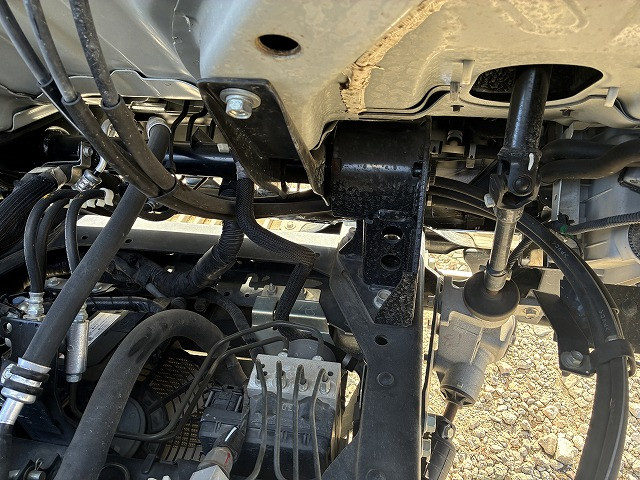 いすゞ エルフ 小型 平ボディ 2RG-NLR88AR(98913) 24枚目