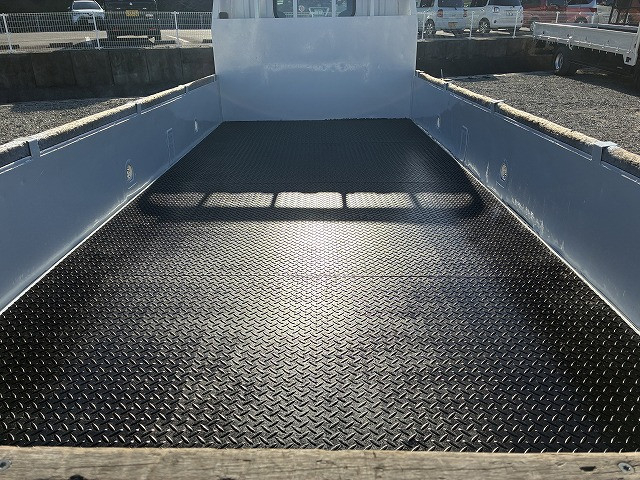 いすゞ エルフ 小型 平ボディ 2RG-NLR88AR(98913) 28枚目