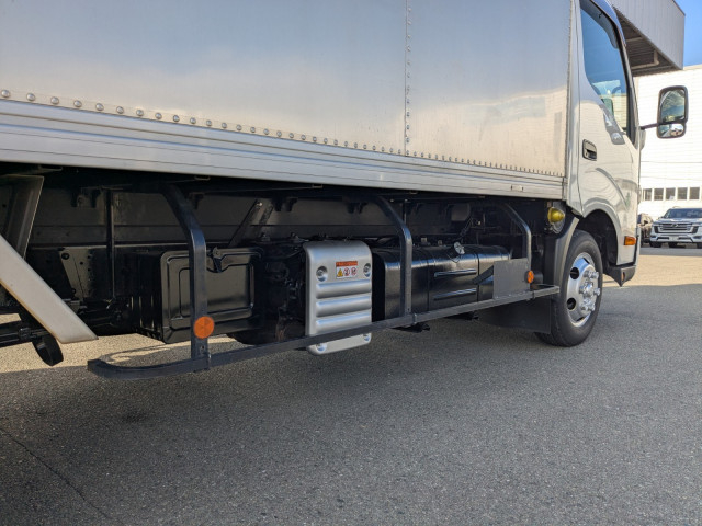 日野 デュトロ 小型 バン 2RG-XZU712M(98915) 18枚目