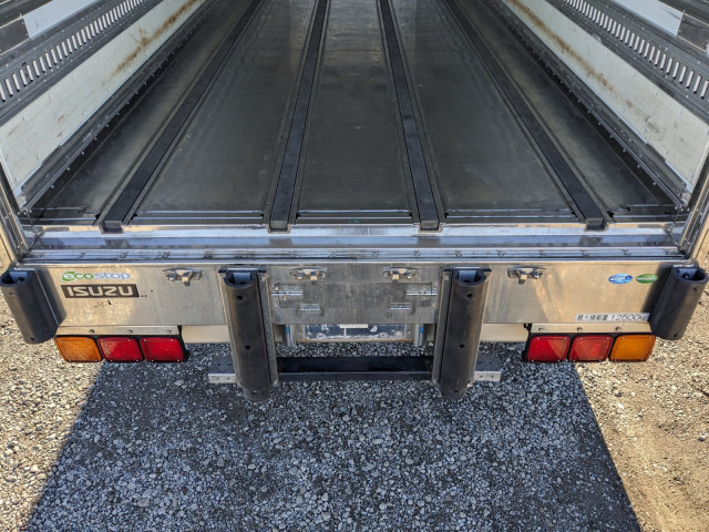 いすゞ ギガ 大型 冷蔵冷凍バン 2PG-CYJ77C(98916) 10枚目