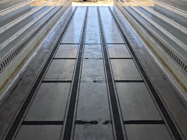 いすゞ ギガ 大型 冷蔵冷凍バン 2PG-CYJ77C(98916) 17枚目