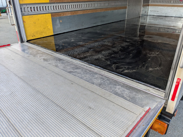 日野 デュトロ 小型 バン 2RG-XZU712M(98915) 31枚目