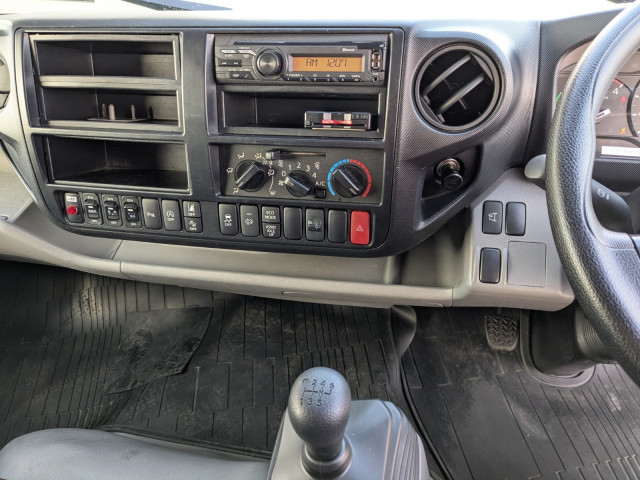 日野 デュトロ 小型 バン 2RG-XZU712M(98915) 36枚目